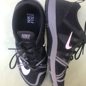 Nike Free CROSS COMPLETE Shoes Sneakers sz 8